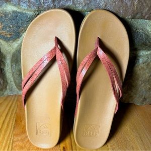 Reef flip flops, pink/coral, size 10